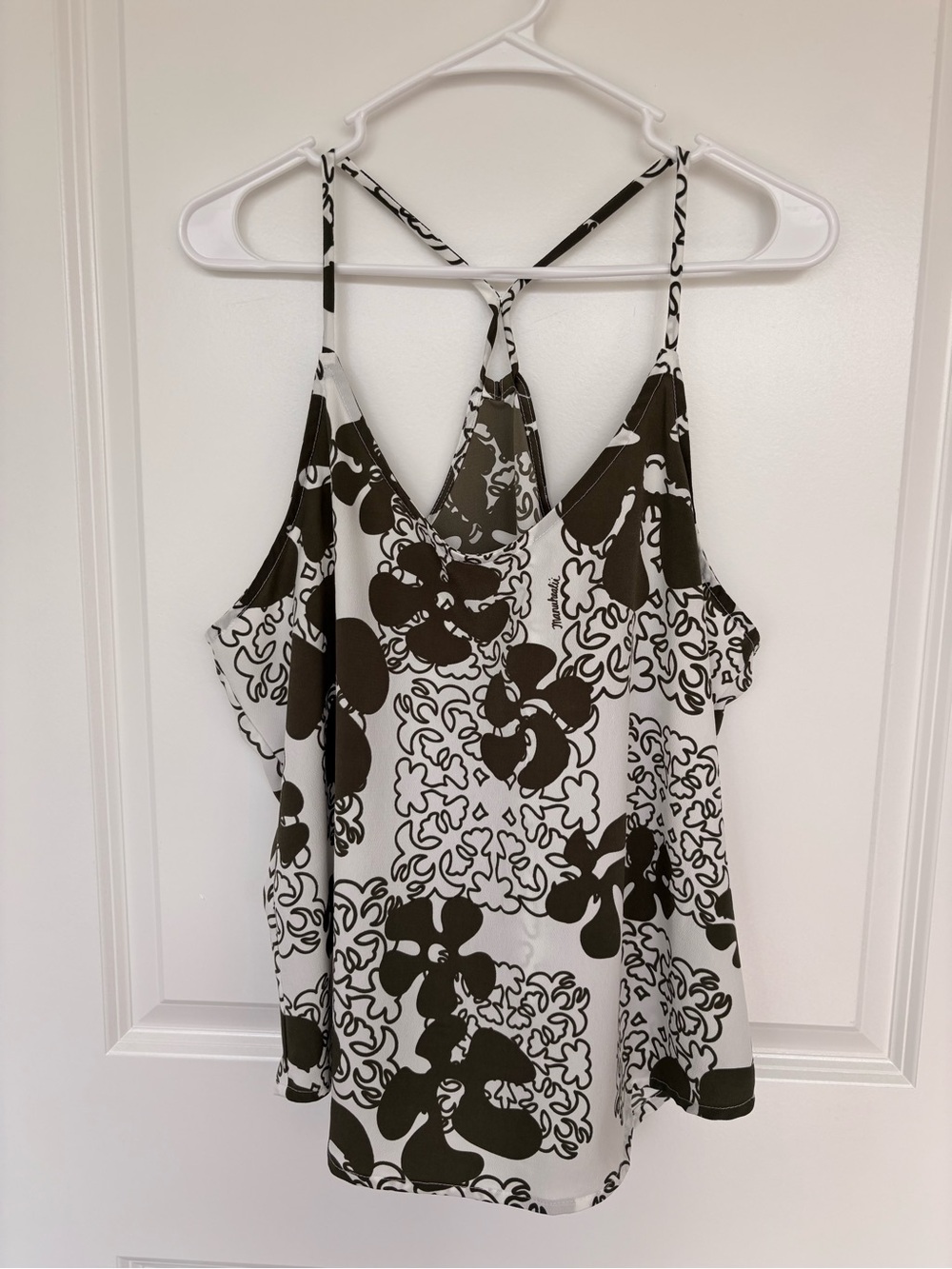 Manuhealiʻi Hawaii Olive Green Ivory Floral Tank Top XL